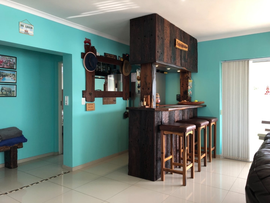 3 Bedroom Property for Sale in De Kelders Western Cape